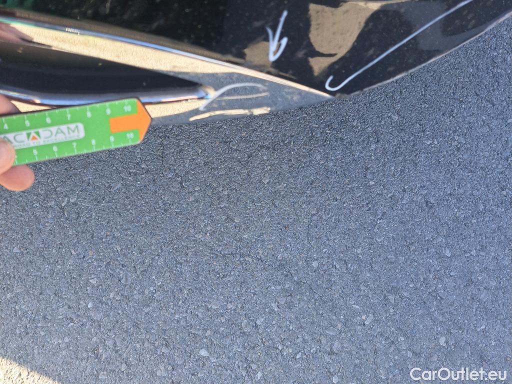  Mercedes  GLA MERCEDES-BENZ  / 2020 / 5P / todoterreno  250 e #28