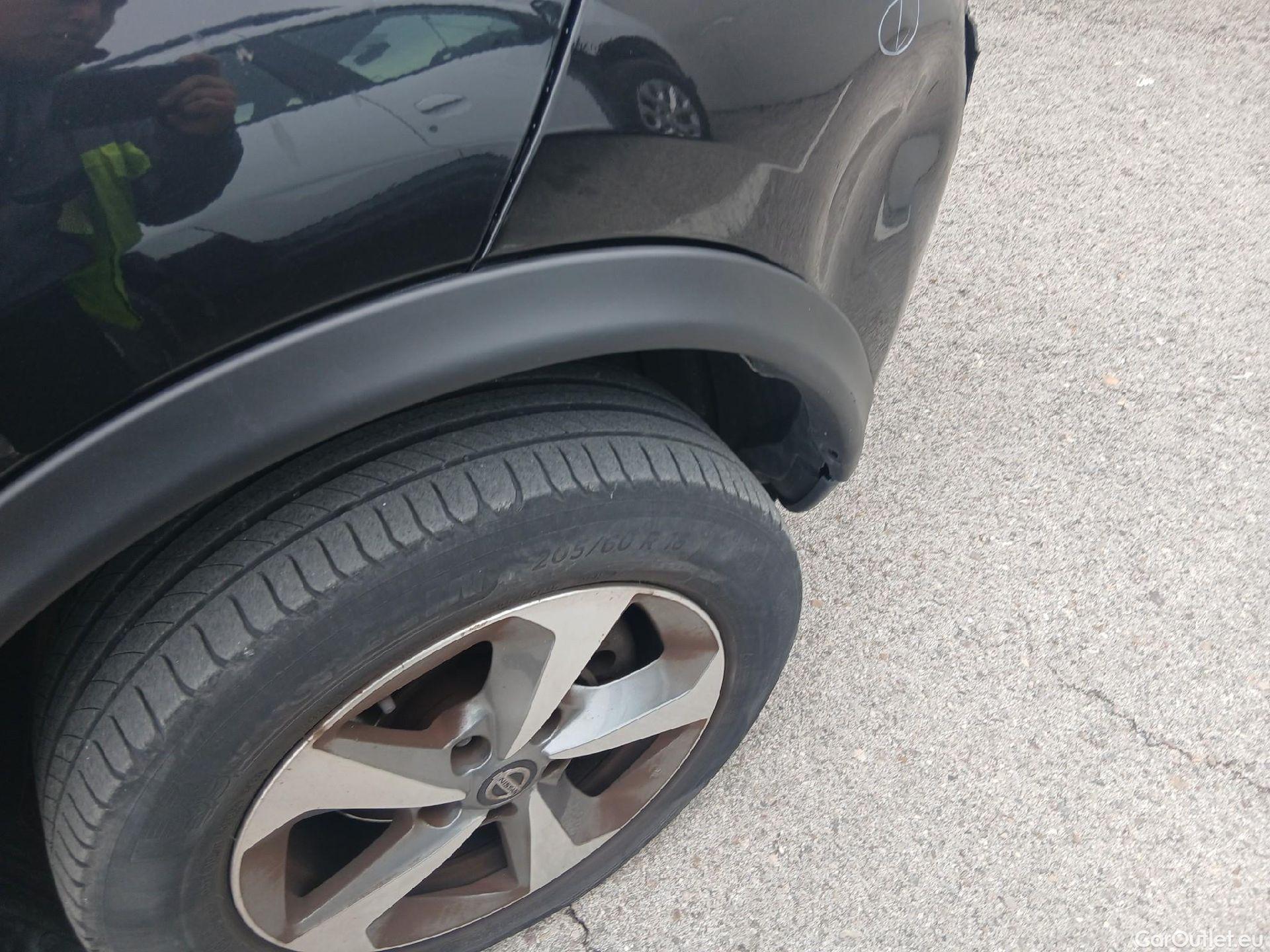  Nissan  Juke NISSAN  / 2014 / 5P / crossover G E6D-Temp 83 kW (112 CV) 5M/T ACENTA #43