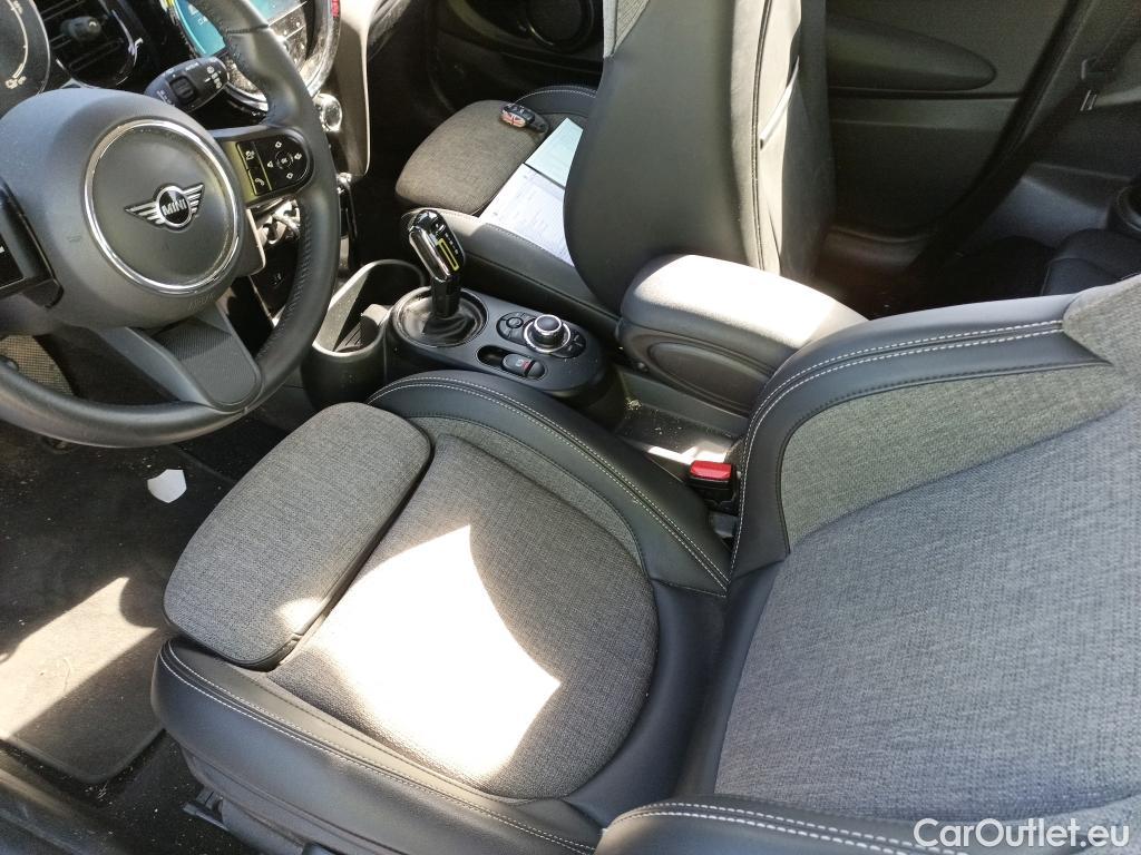  Mini  Mini   / 2021 / 3P / berlina con portón COOPER SE (AC4) #33