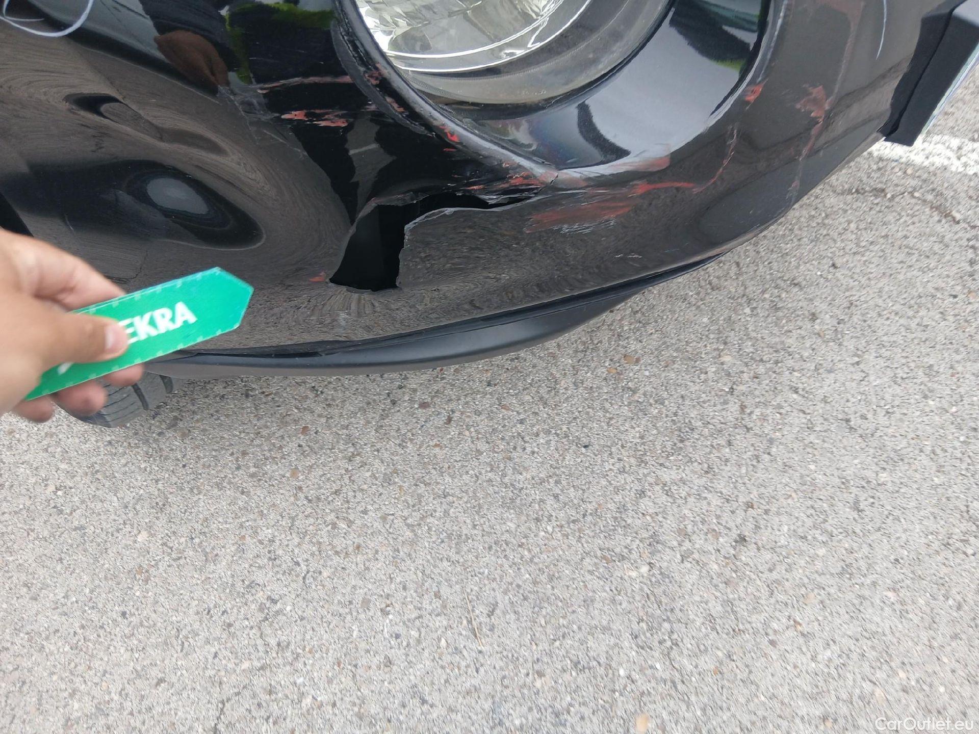  Nissan  Juke NISSAN  / 2014 / 5P / crossover G E6D-Temp 83 kW (112 CV) 5M/T ACENTA #18