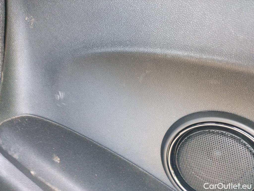  Mini  Mini   / 2021 / 3P / berlina con portón COOPER SE (AC4) #24