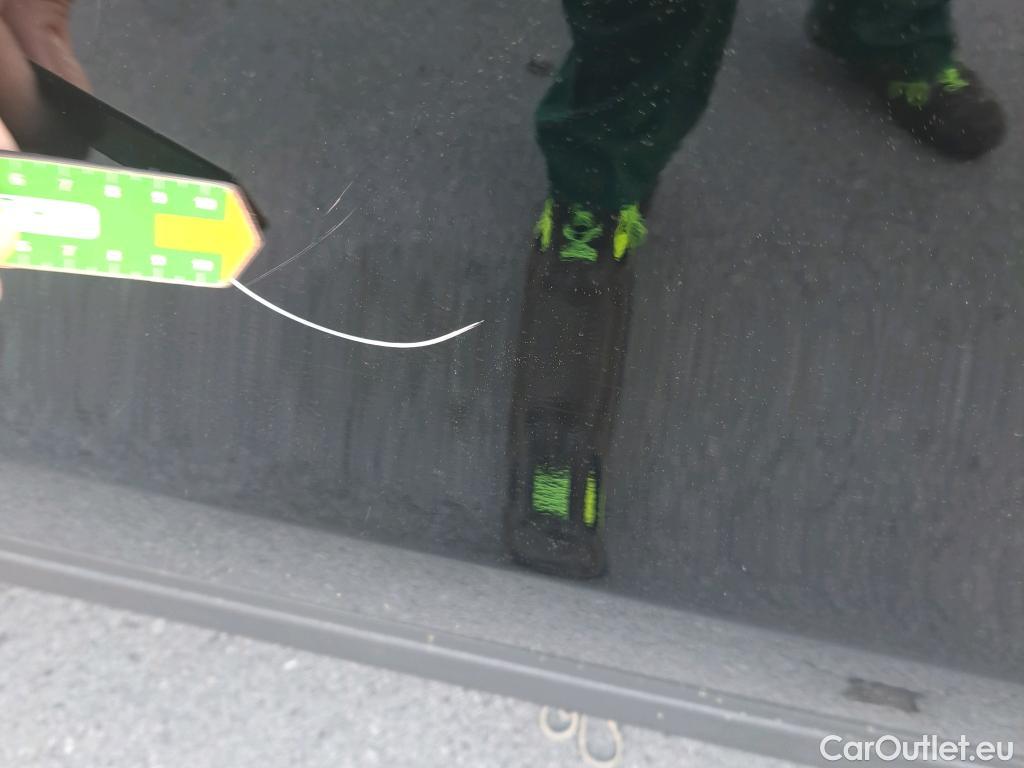  Mercedes  GLA MERCEDES-BENZ  / 2020 / 5P / todoterreno  250 e #12