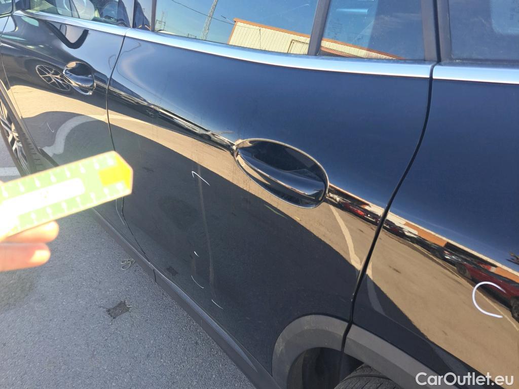  Mercedes  GLA MERCEDES-BENZ  / 2020 / 5P / todoterreno  250 e #25