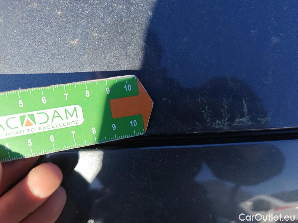  Mercedes  E-Klasse MERCEDES-BENZ Clase E / 2016 / 2P / coupé Coupé E 220 d #27