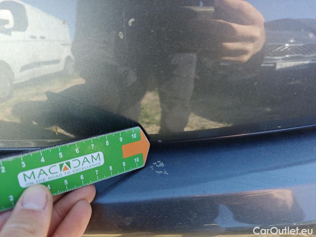  Mercedes  E-Klasse MERCEDES-BENZ Clase E / 2016 / 2P / coupé Coupé E 220 d #38