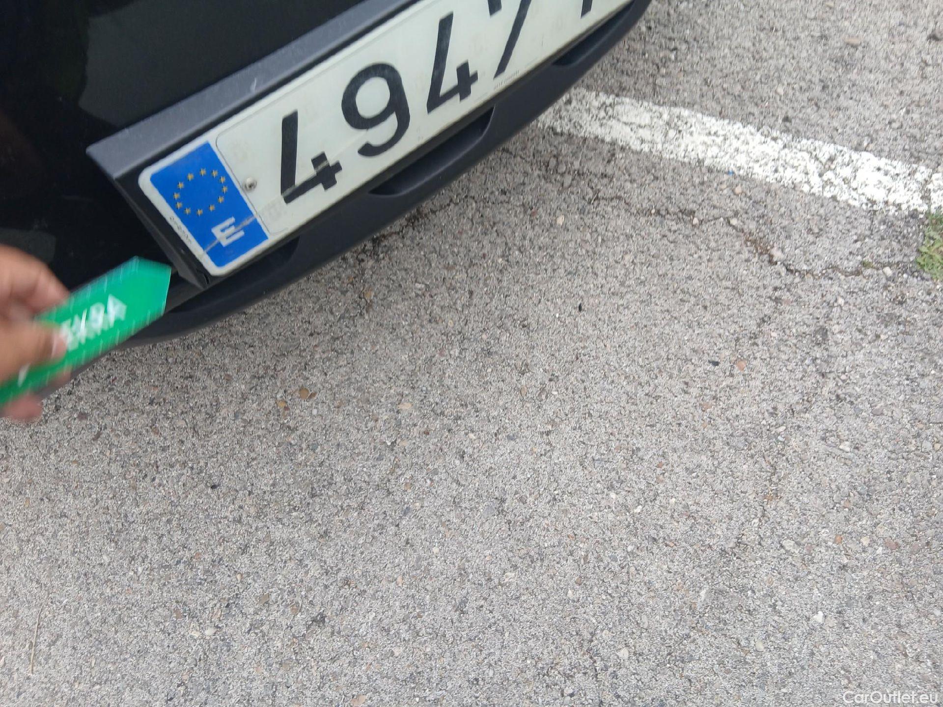  Nissan  Juke NISSAN  / 2014 / 5P / crossover G E6D-Temp 83 kW (112 CV) 5M/T ACENTA #19