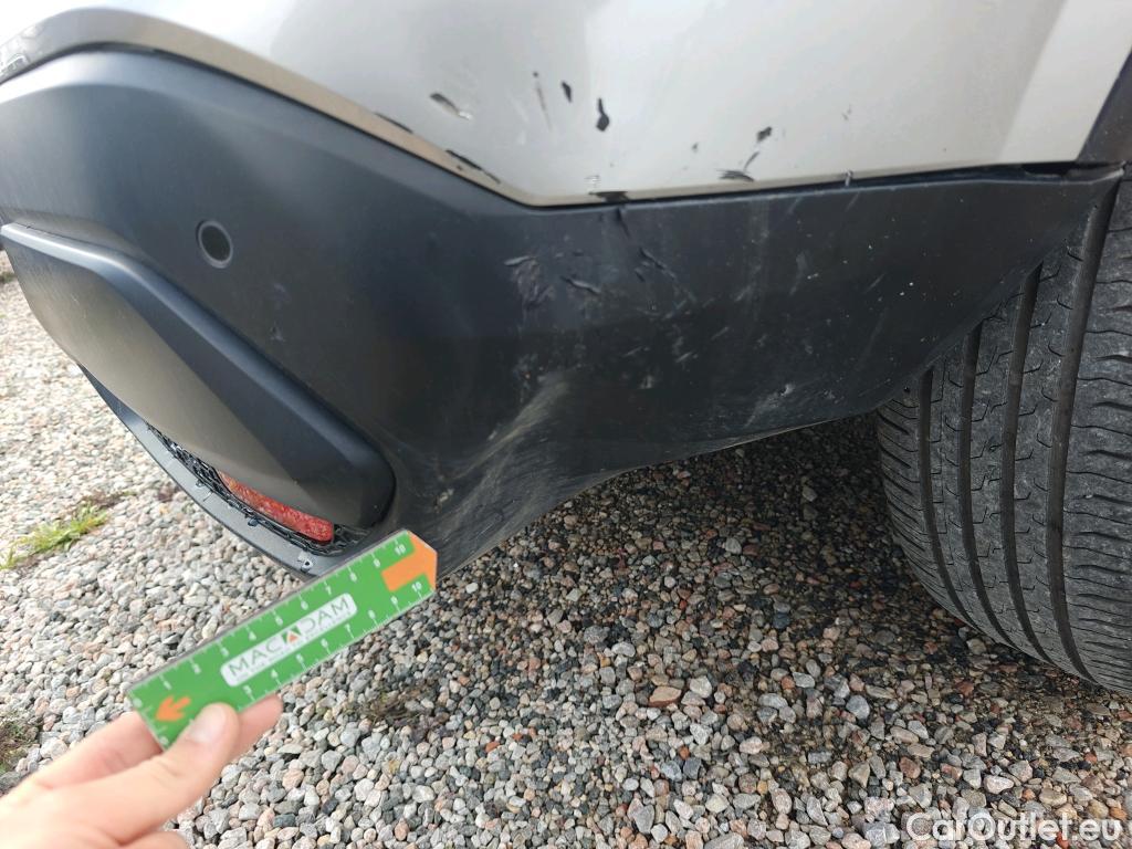  Nissan  Qashqai NISSAN  / 2021 / 5P / todoterreno DIG-T 103kW (140CV) mHEV 4x2 Acenta #19