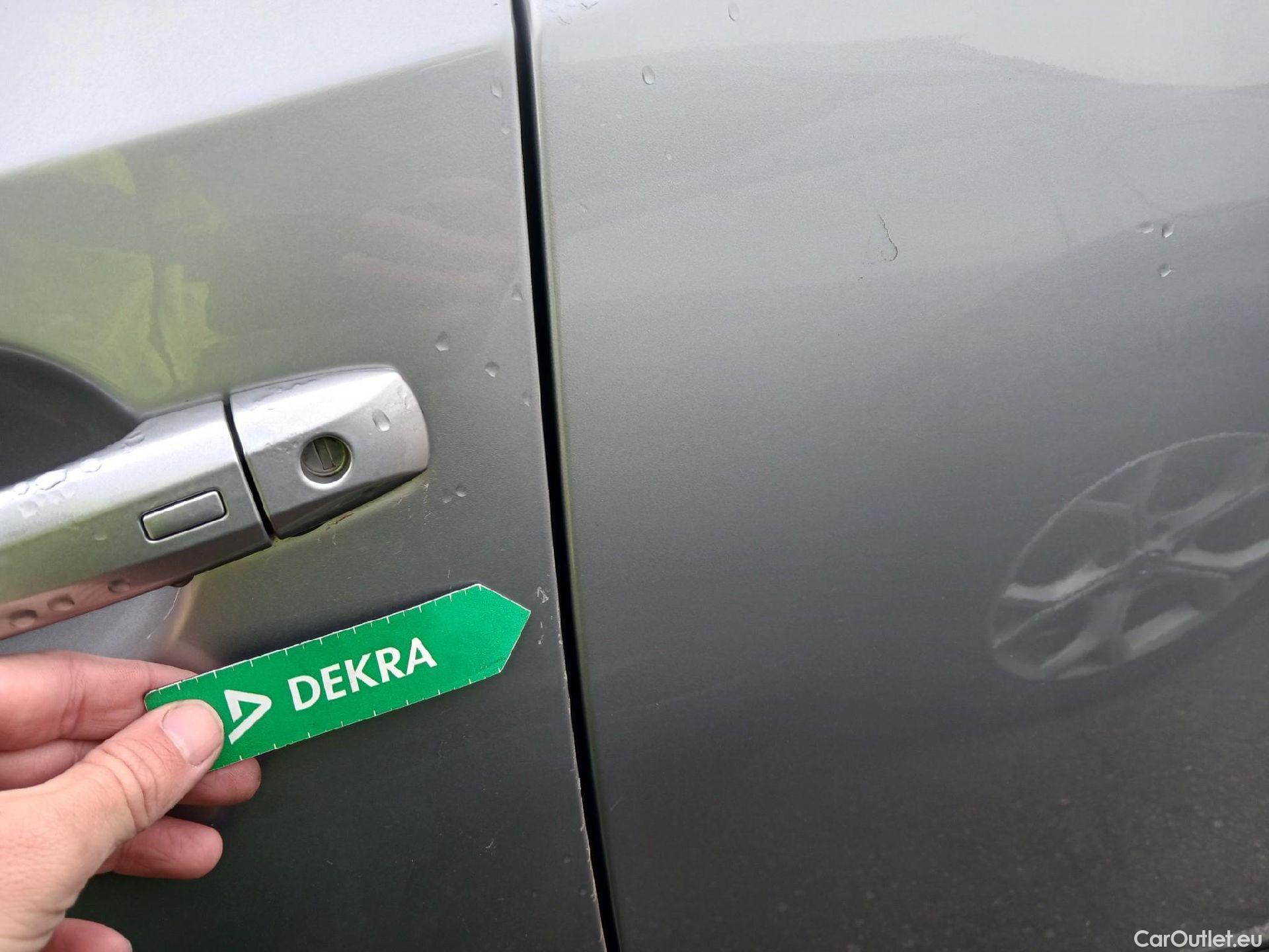  Nissan  Qashqai NISSAN  / 2021 / 5P / todoterreno DIG-T 116kW (158CV) mHEV Xtronic Acenta (AC8) #4