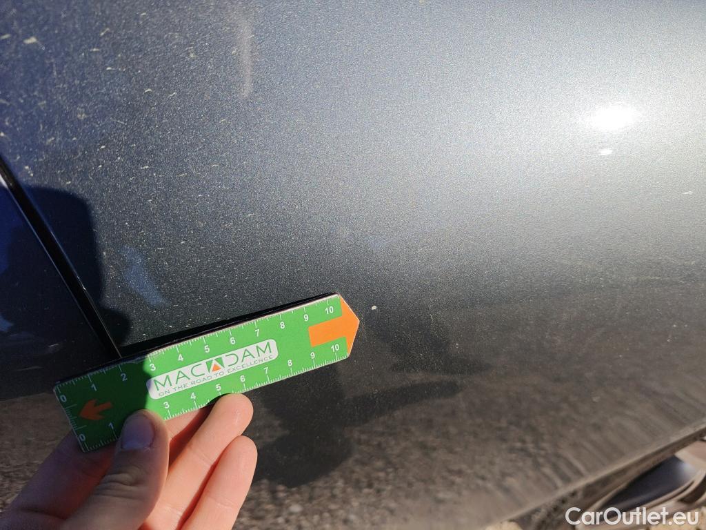  Mercedes  E-Klasse MERCEDES-BENZ Clase E / 2016 / 2P / coupé Coupé E 220 d #36