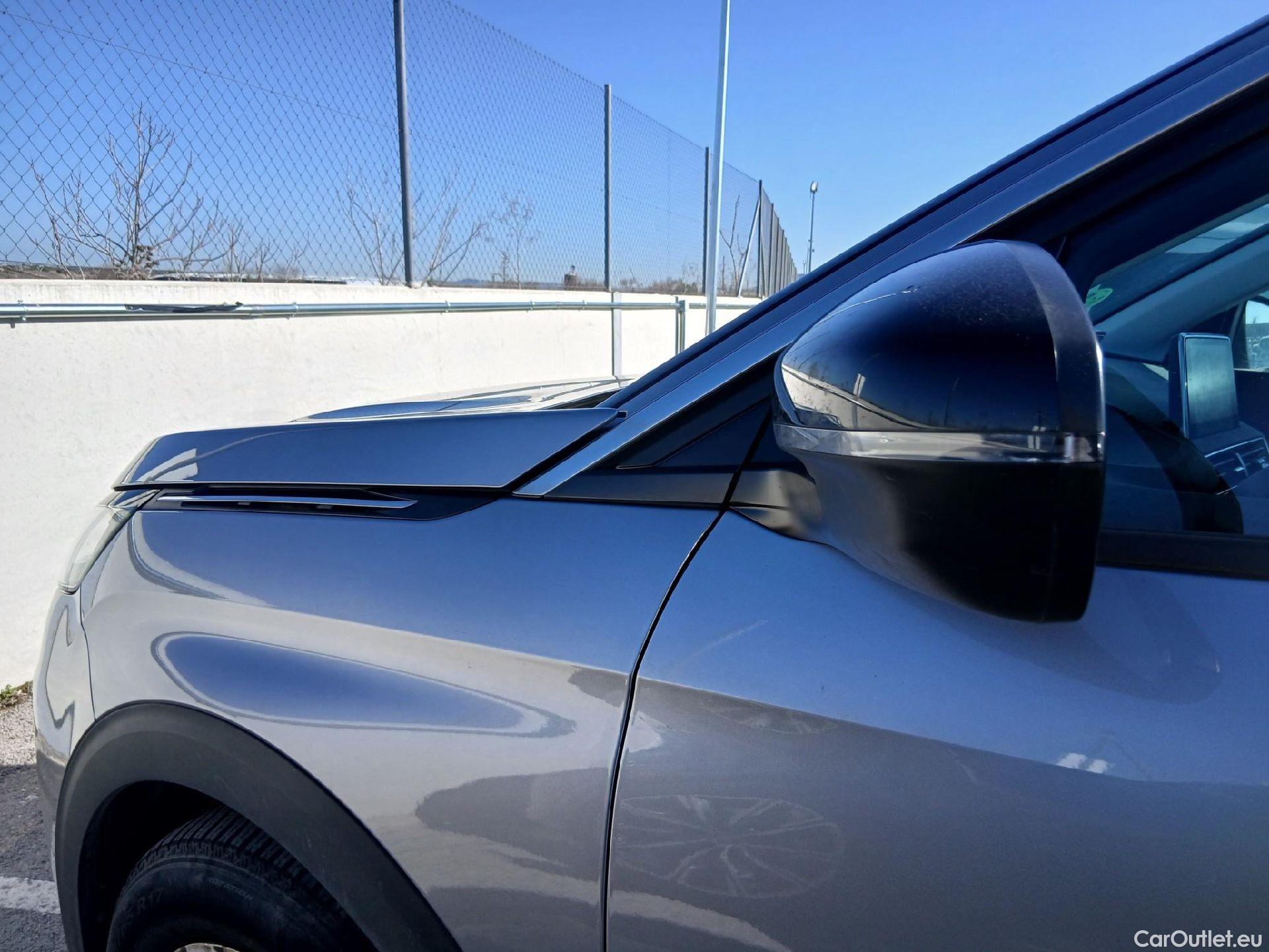  Peugeot  3008 PEUGEOT  / 2020 / 5P / todoterreno 1.5 BlueHDi 96kW (130CV) S&S Active Pack #36