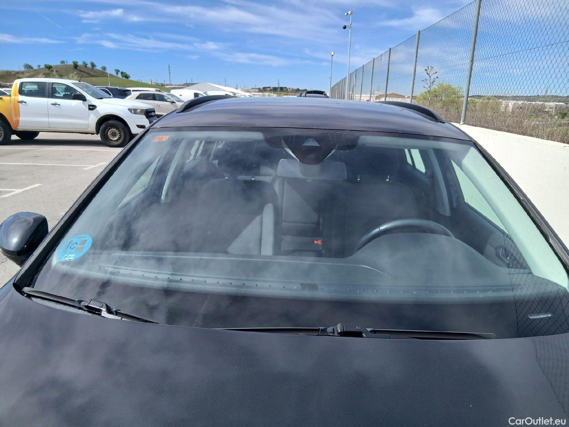  Volkswagen  Passat VOLKSWAGEN  / 2019 / 5P / familiar Variant 2.0 TDI 90kW (122CV) DSG #3