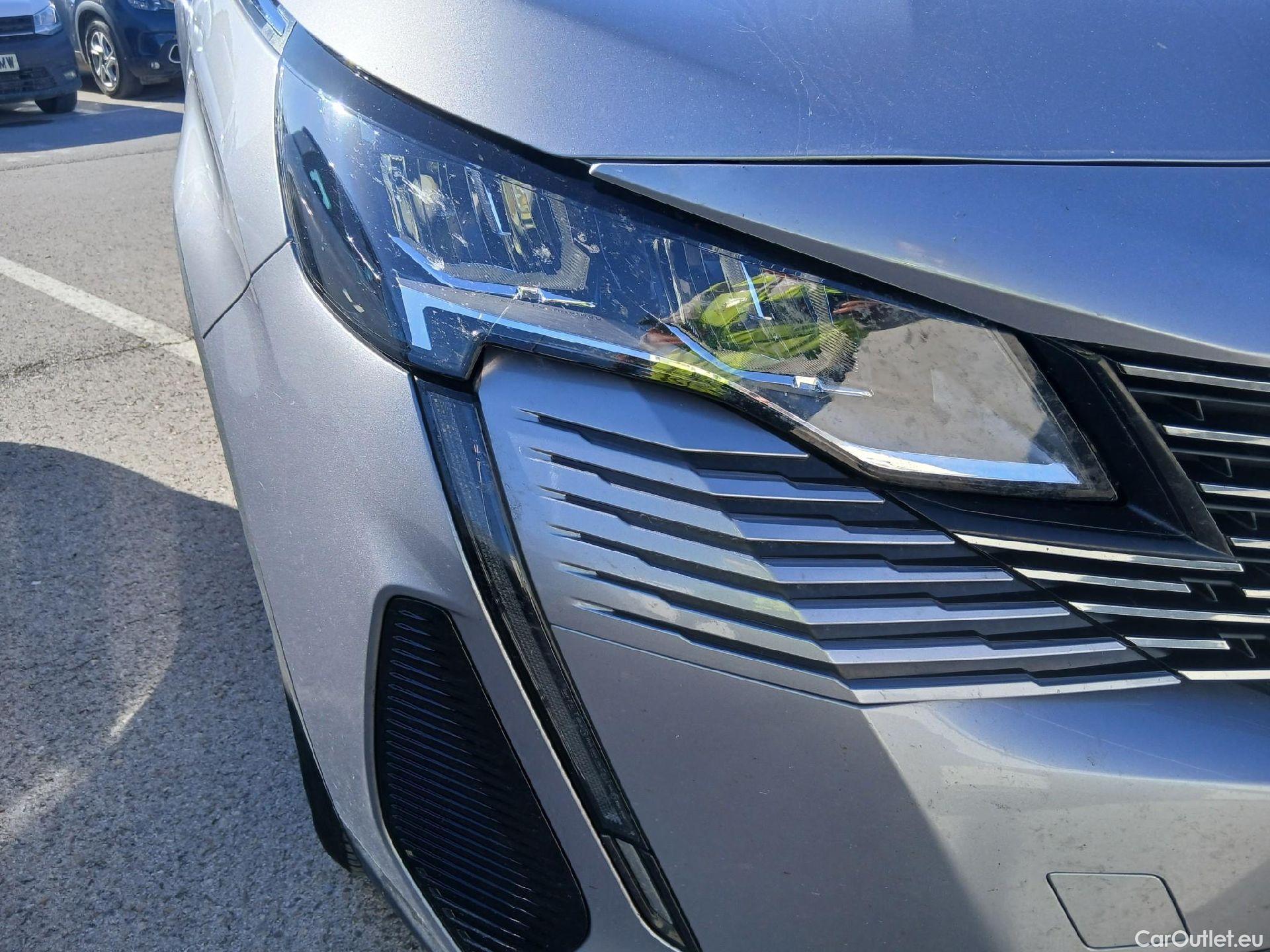  Peugeot  3008 PEUGEOT  / 2020 / 5P / todoterreno 1.5 BlueHDi 96kW (130CV) S&S Active Pack #10