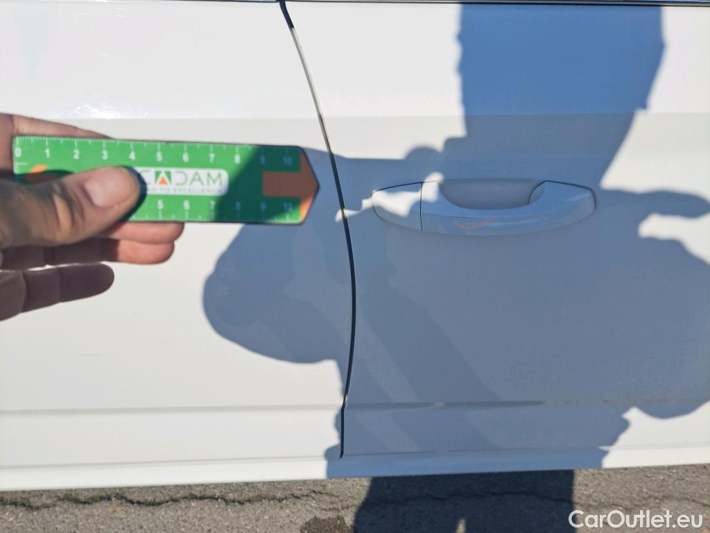  Skoda  KAMIQ SKODA  1.0 TSI 81kW (110CV) DSG Ambition (CX) #15