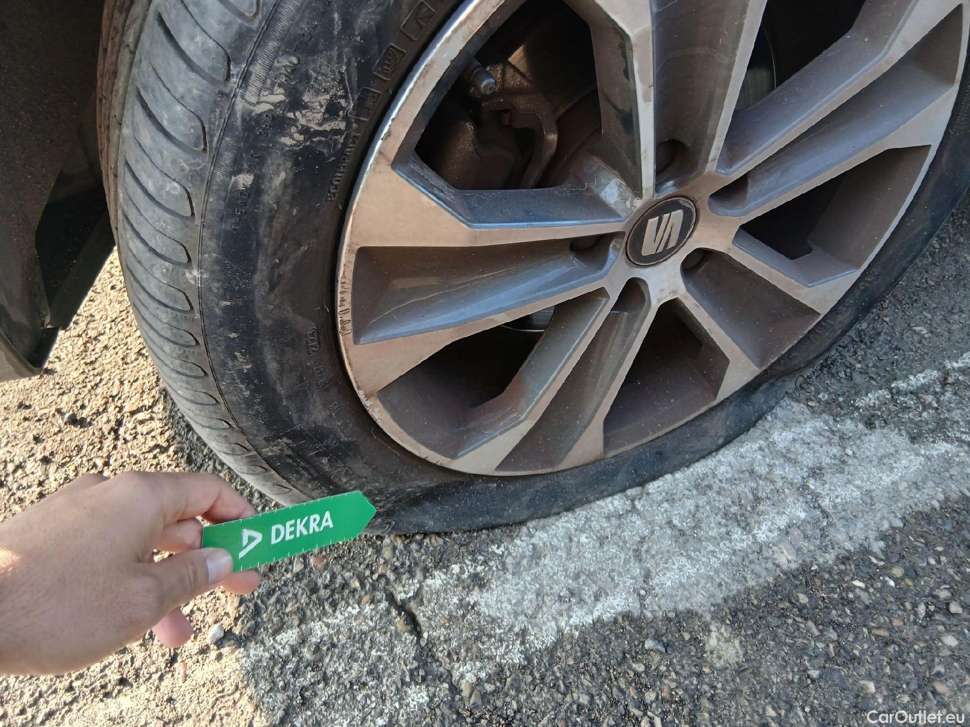  Seat  ATECA SEAT  1.0 TSI 85kW (115CV) St&Sp Style Eco MY20 (CX) #5