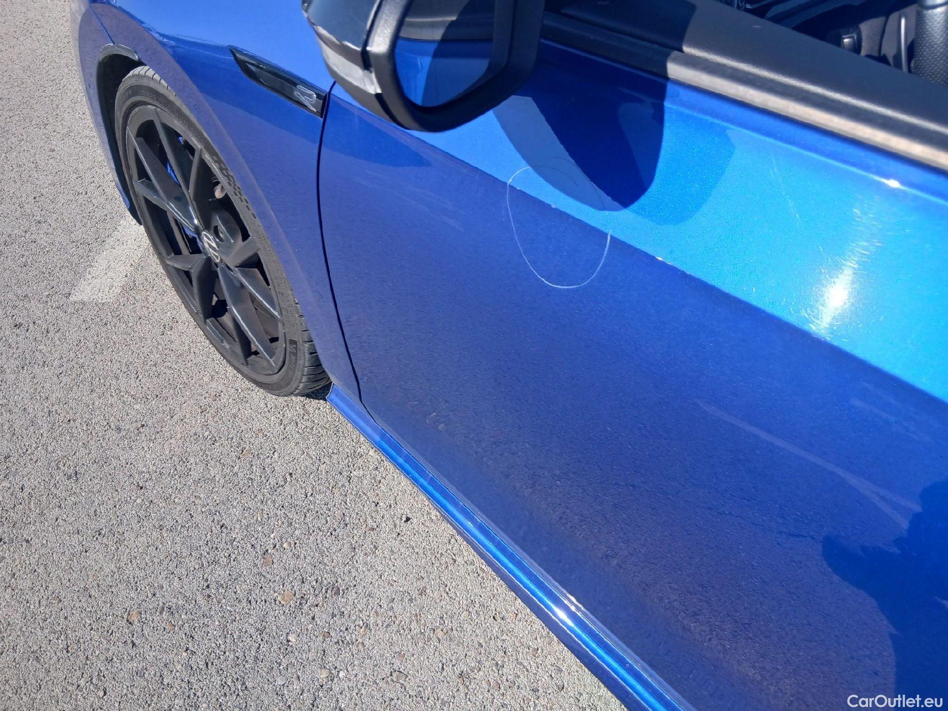  Volkswagen  Golf  VOLKSWAGEN / 2020 / 5P / berlina con portón R 2.0 TSI 235kW (320CV) 4Motion DSG #18