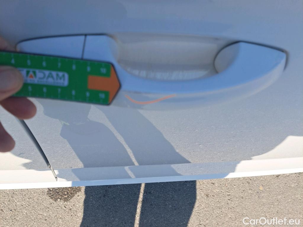  Skoda  KAMIQ SKODA  1.0 TSI 81kW (110CV) DSG Ambition (CX) #16