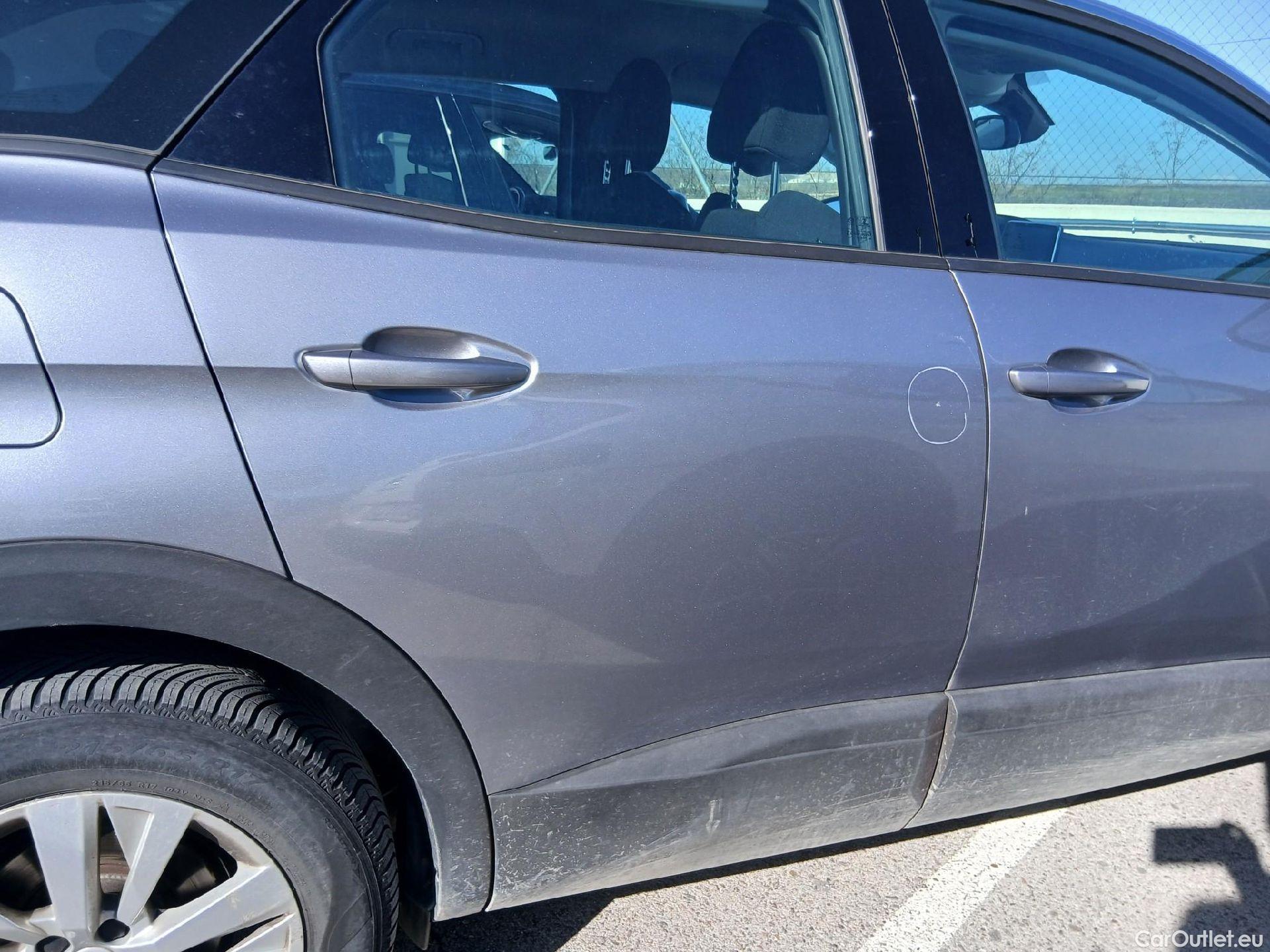  Peugeot  3008 PEUGEOT  / 2020 / 5P / todoterreno 1.5 BlueHDi 96kW (130CV) S&S Active Pack #28