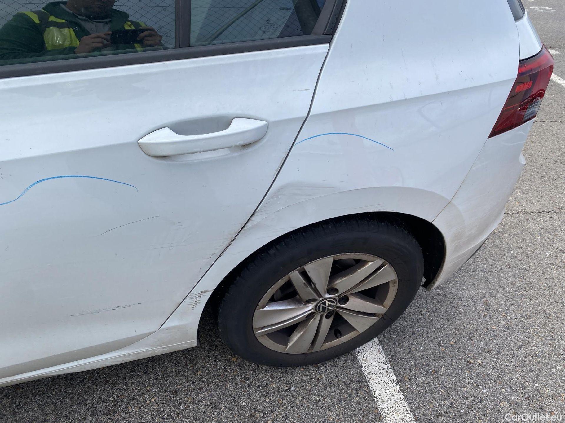  Volkswagen  Golf  VOLKSWAGEN / 2020 / 5P / berlina con portón 2.0 TDI 85kW (115CV) #11