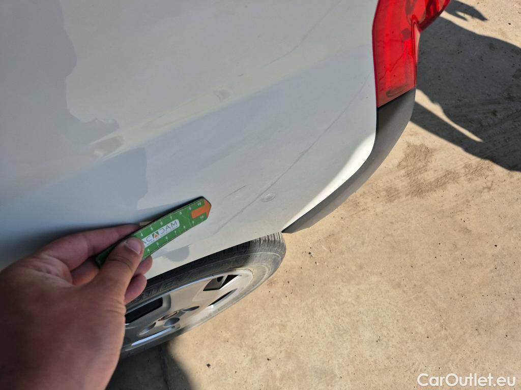  Fiat  Fiorino III  SX Combi 1.3 Multijet 95CV MT5 E6 #14