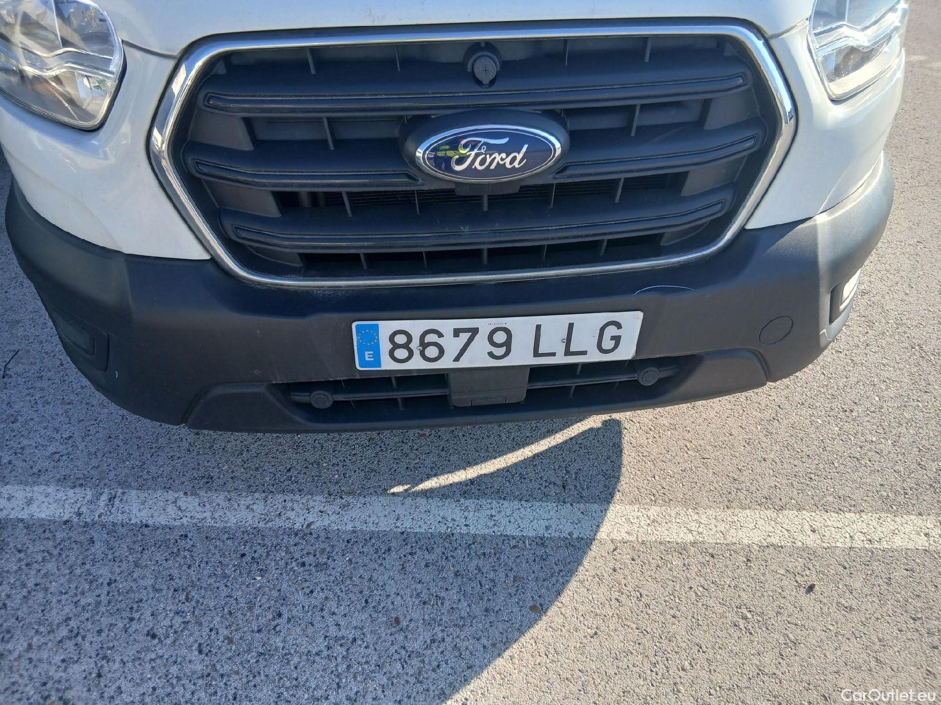  Ford  Transit FORD  / 2013 / 4P / furgón 310 96kW L2H2 Van Trend FWD #4