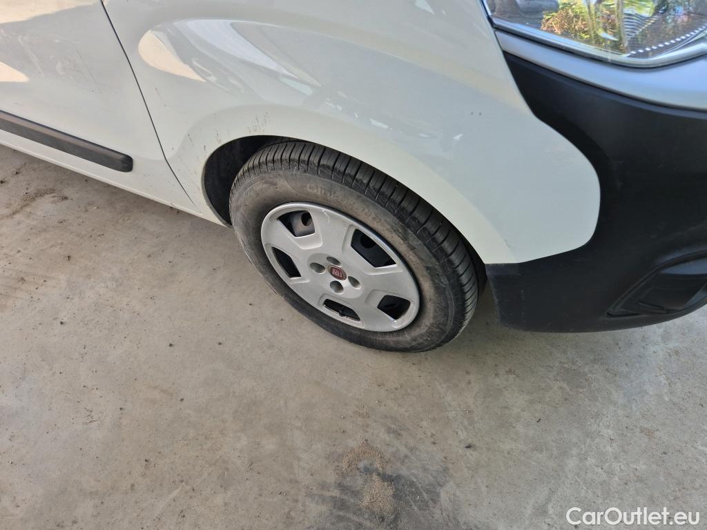  Fiat  Fiorino III  SX Combi 1.3 Multijet 95CV MT5 E6 #17