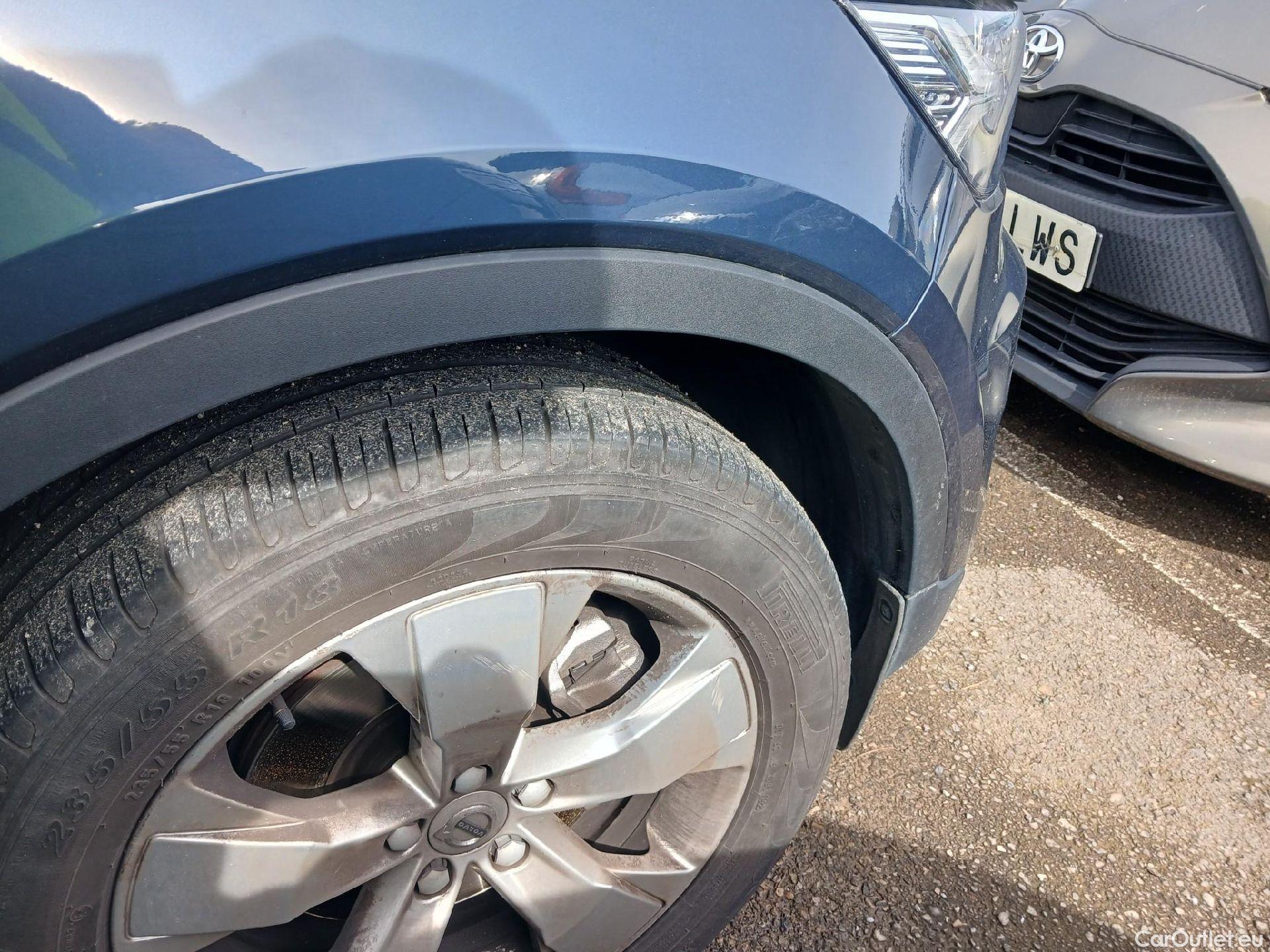  Volvo  XC 40 VOLVO XC40 / 2017 / 5P / todoterreno 2.0 B3 G Momentum Pro Auto #20