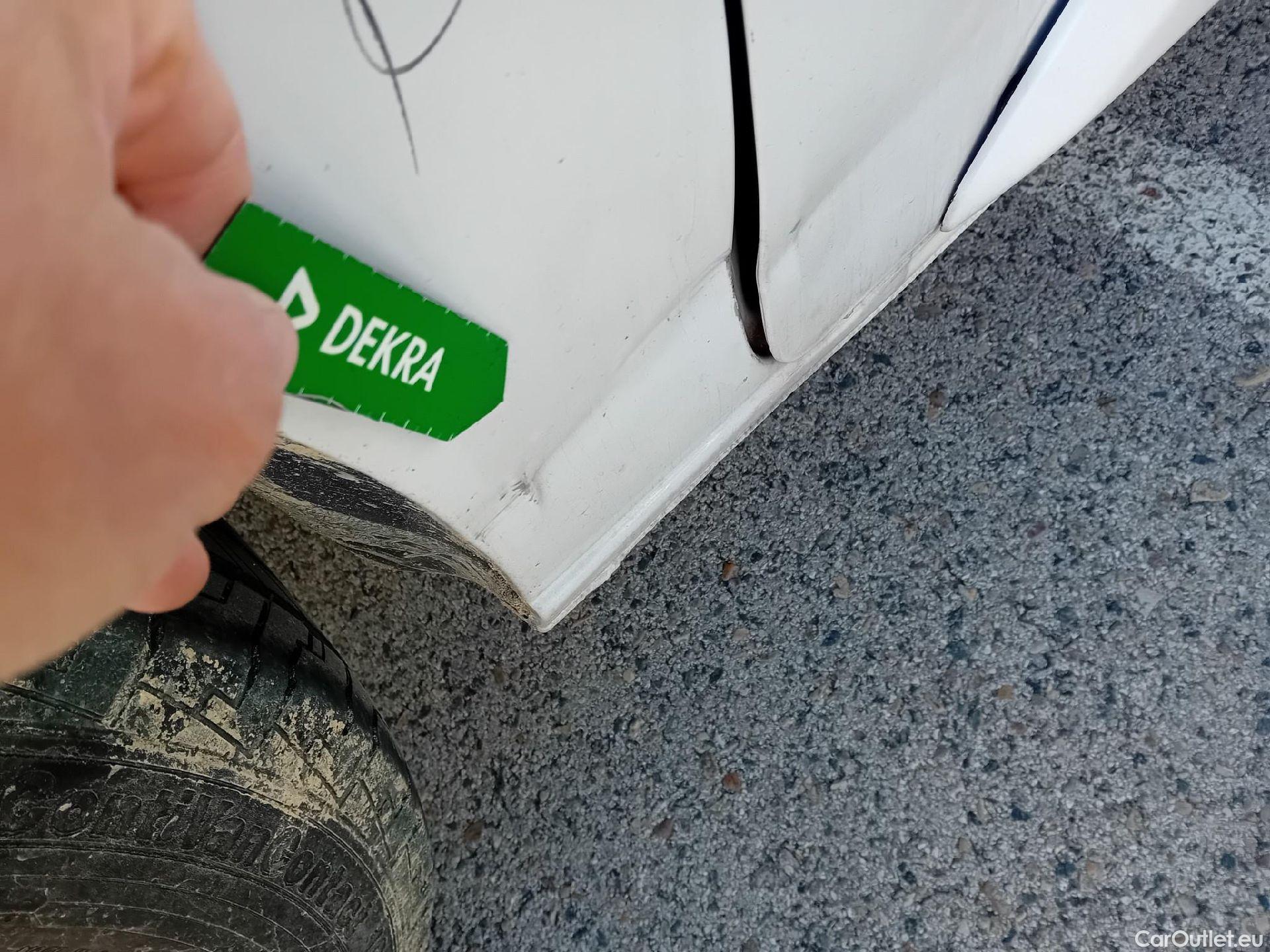  Fiat  Scudo FIAT  / 2021 / 4P / furgón Furgón L2 120cv MT6 Business #36