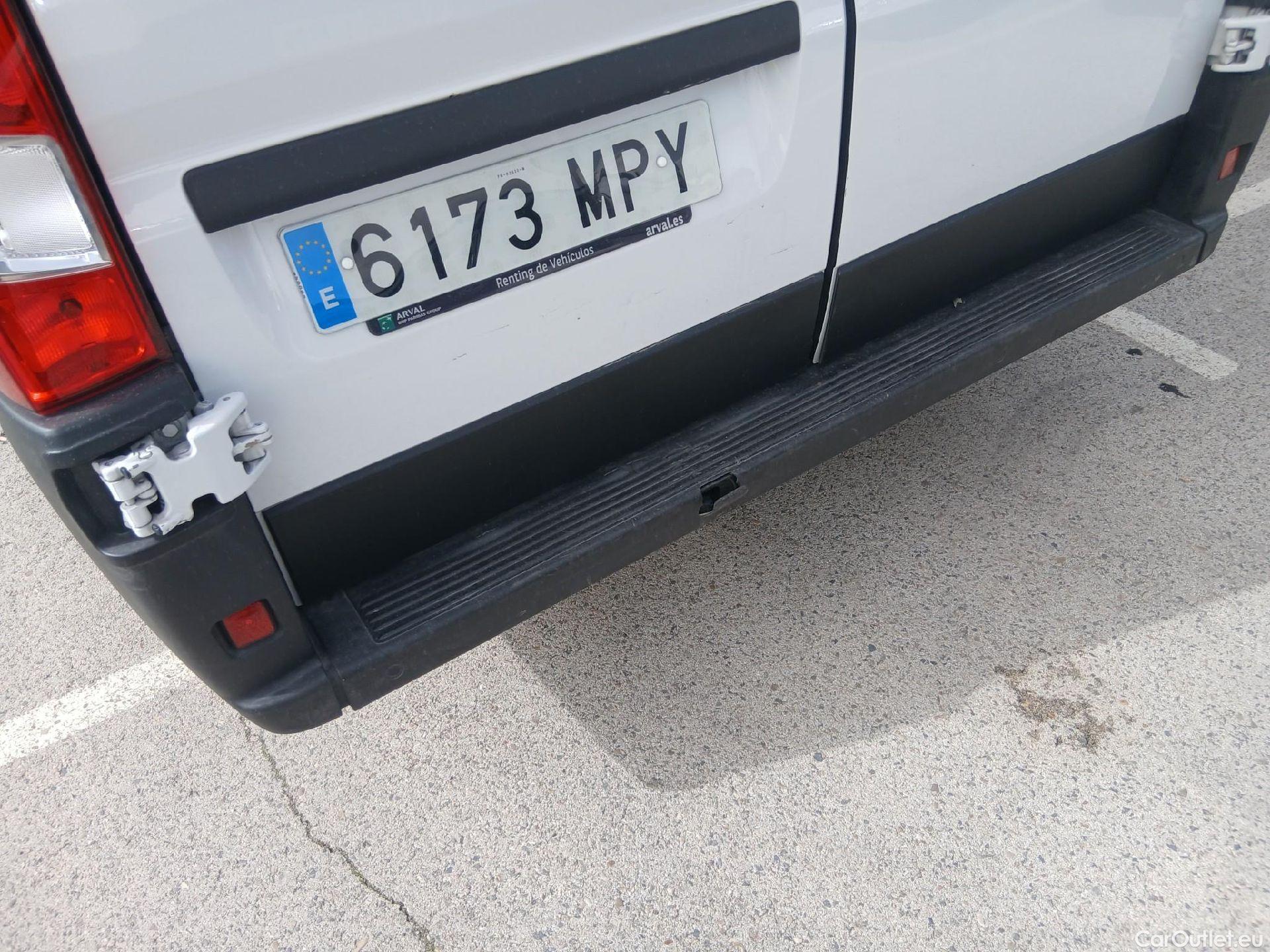  Fiat  Ducato FIAT  / 2014 / 4P / furgón 35 L3H3 Multijet (103 kW) #14