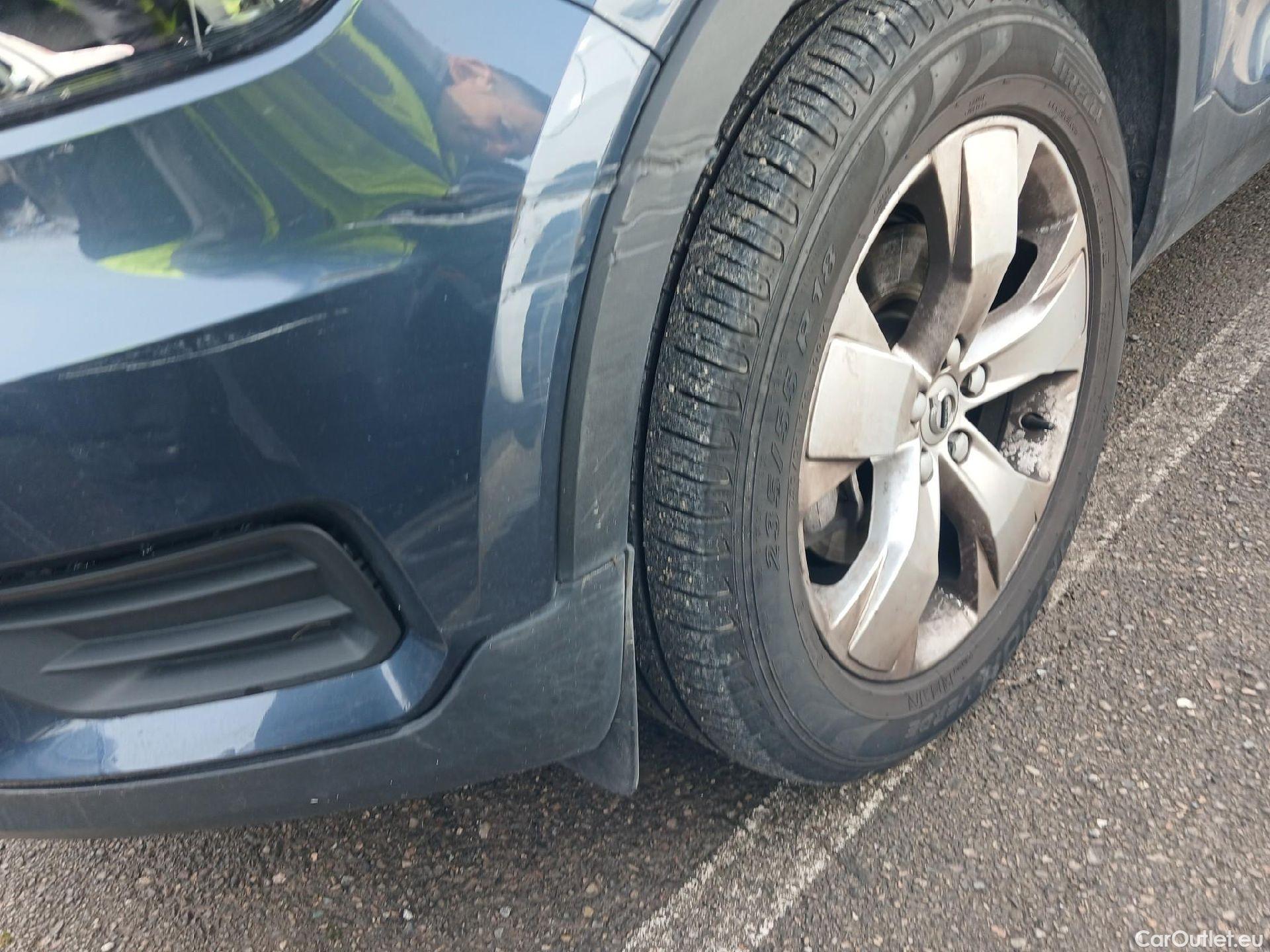  Volvo  XC 40 VOLVO XC40 / 2017 / 5P / todoterreno 2.0 B3 G Momentum Pro Auto #8