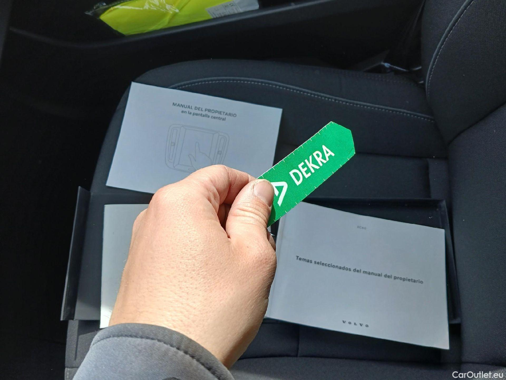  Volvo  XC 40 VOLVO XC40 / 2017 / 5P / todoterreno 2.0 B3 G Momentum Pro Auto #22