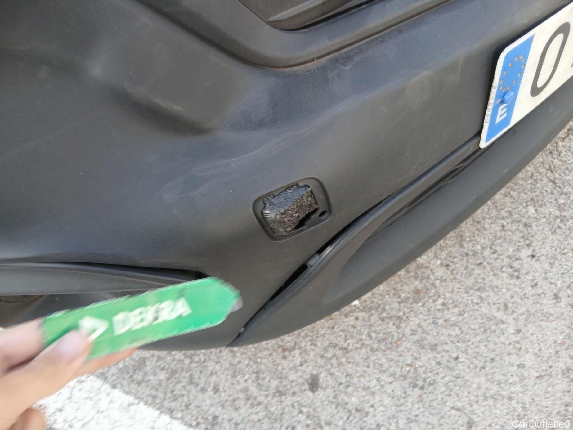  Fiat  Qubo FIAT Fiorino / 2016 / 4P / furgón derivado de turismo Cargo SX N1 1.3 MJet 70 kW (95 CV) #10