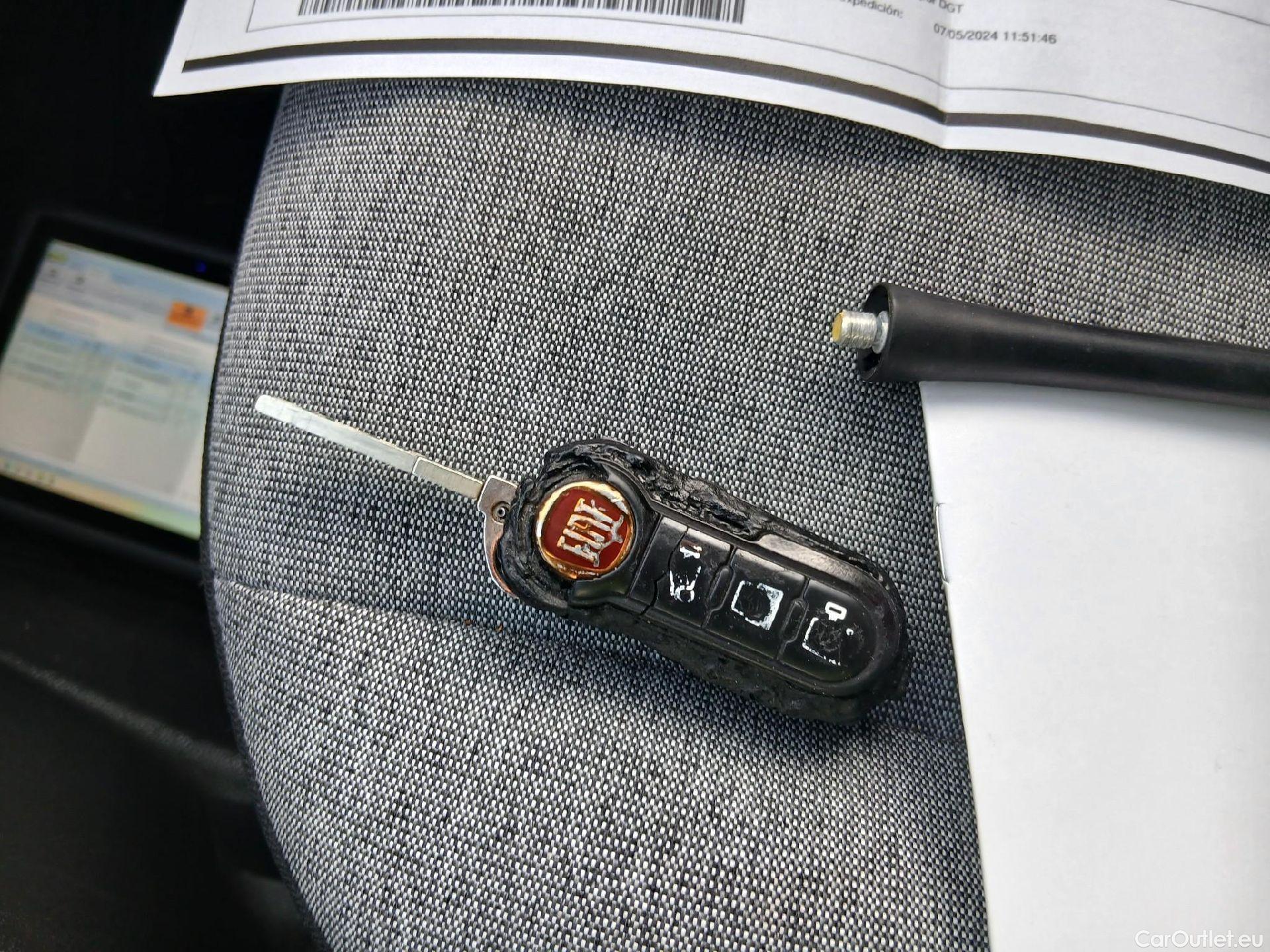  Fiat  Qubo FIAT Fiorino / 2016 / 4P / furgón derivado de turismo Cargo SX N1 1.3 MJet 70 kW (95 CV) #1