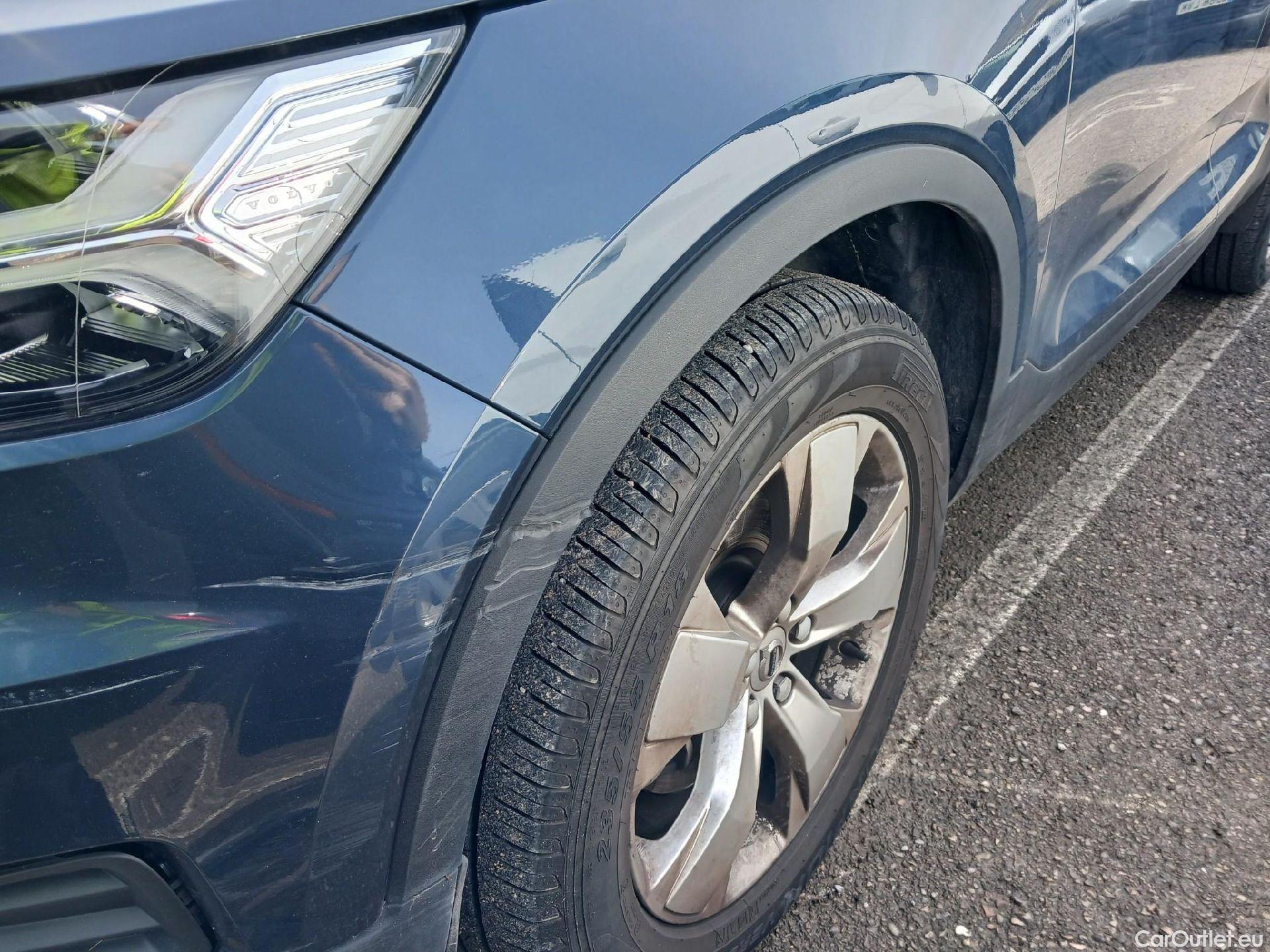  Volvo  XC 40 VOLVO XC40 / 2017 / 5P / todoterreno 2.0 B3 G Momentum Pro Auto #6