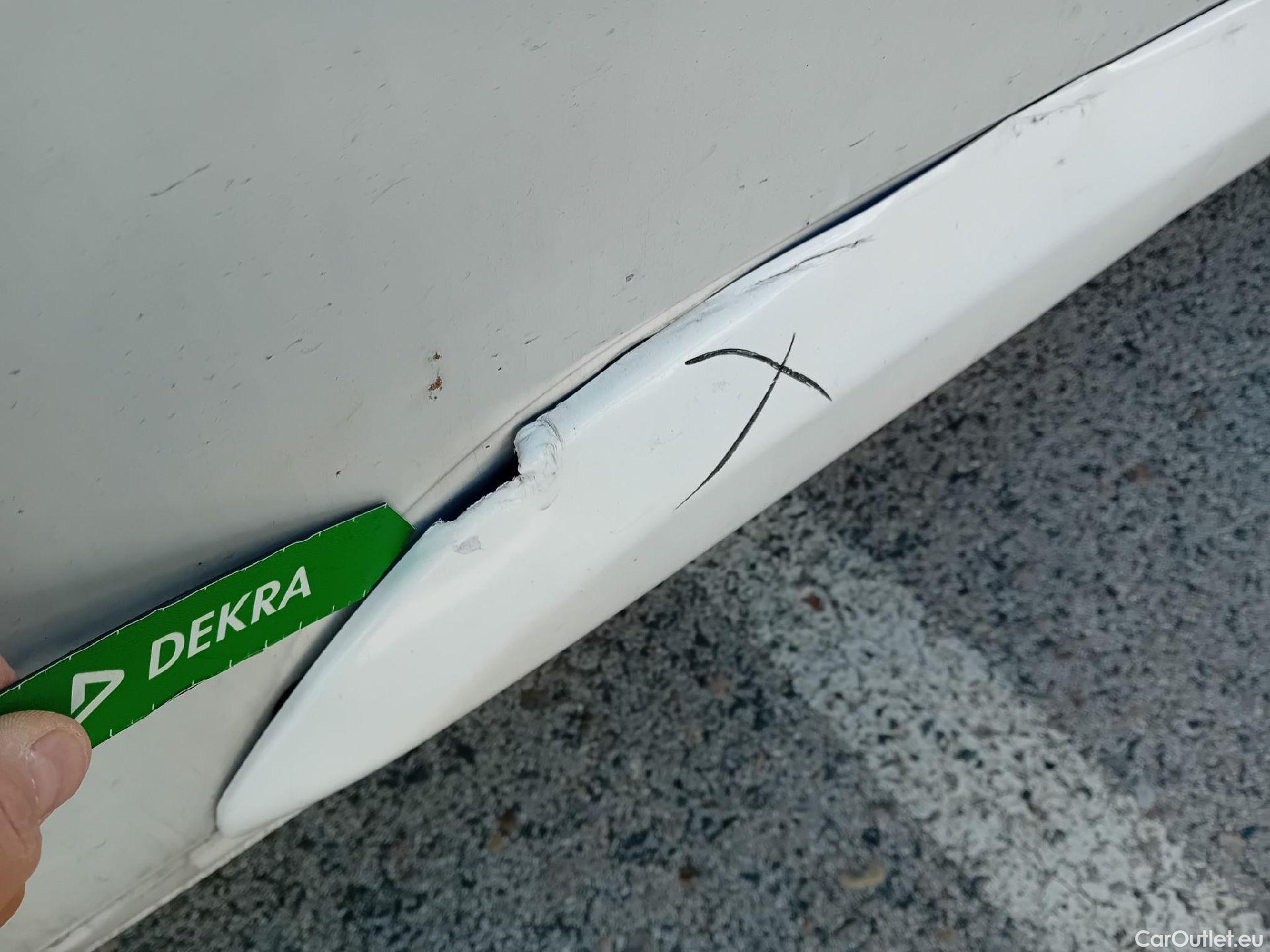  Fiat  Scudo FIAT  / 2021 / 4P / furgón Furgón L2 120cv MT6 Business #39