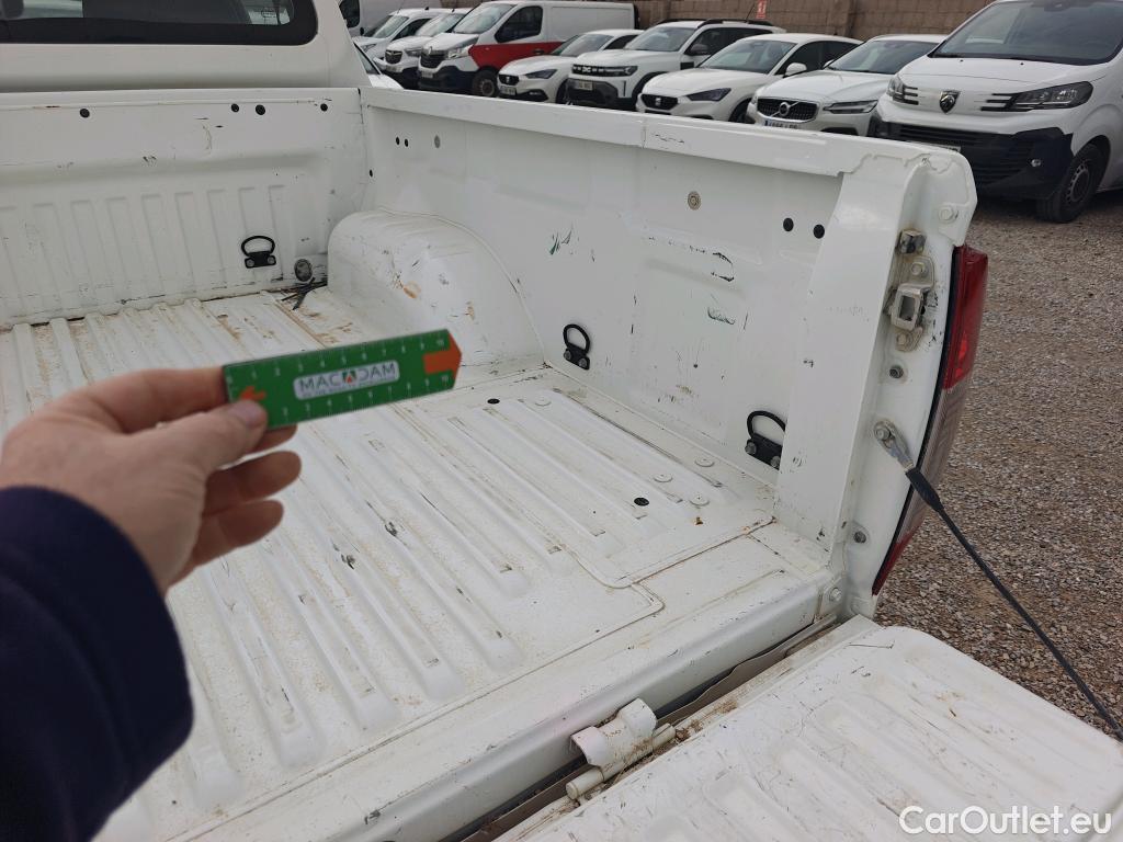  Nissan  Navara NISSAN  / 2015 / 4P / pickup Doble Cab. 2.3dCi 120kW(160CV) Visia #4