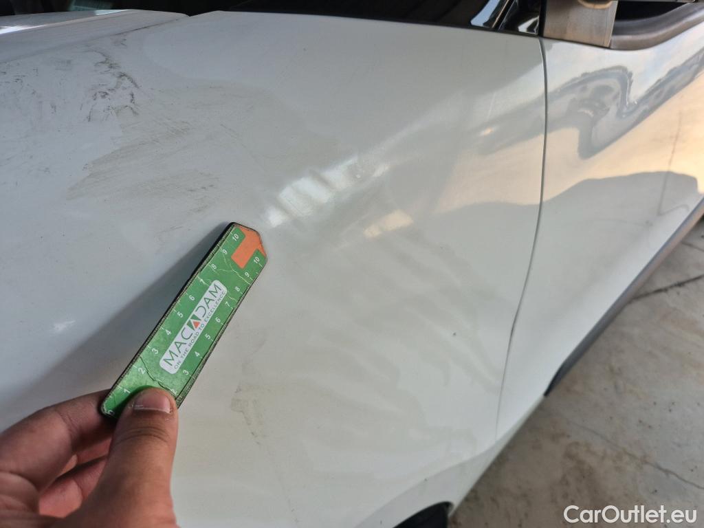  Fiat  Doblo FIAT Doblò Cargo/2015/3P/furgón derivado de turismo Cargo Base Plus 1.3 Mjet 70kW (95CV) #22