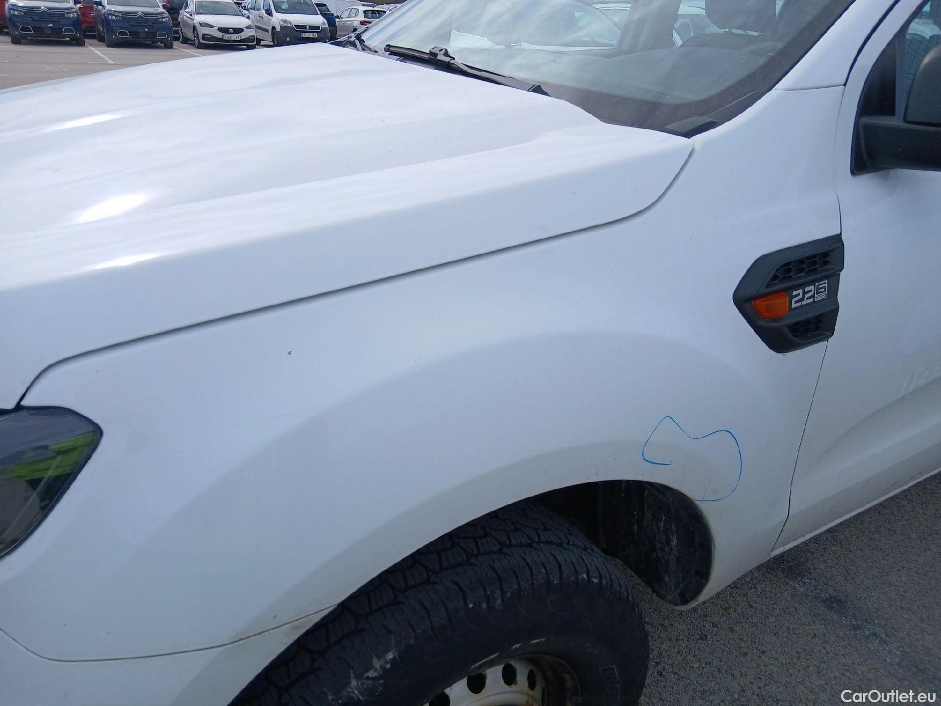  Ford  Ranger FORD  VU 4p 6G pickup 2.2 TDCi 118kW 4x4 Doble Cab. XL S/S #4