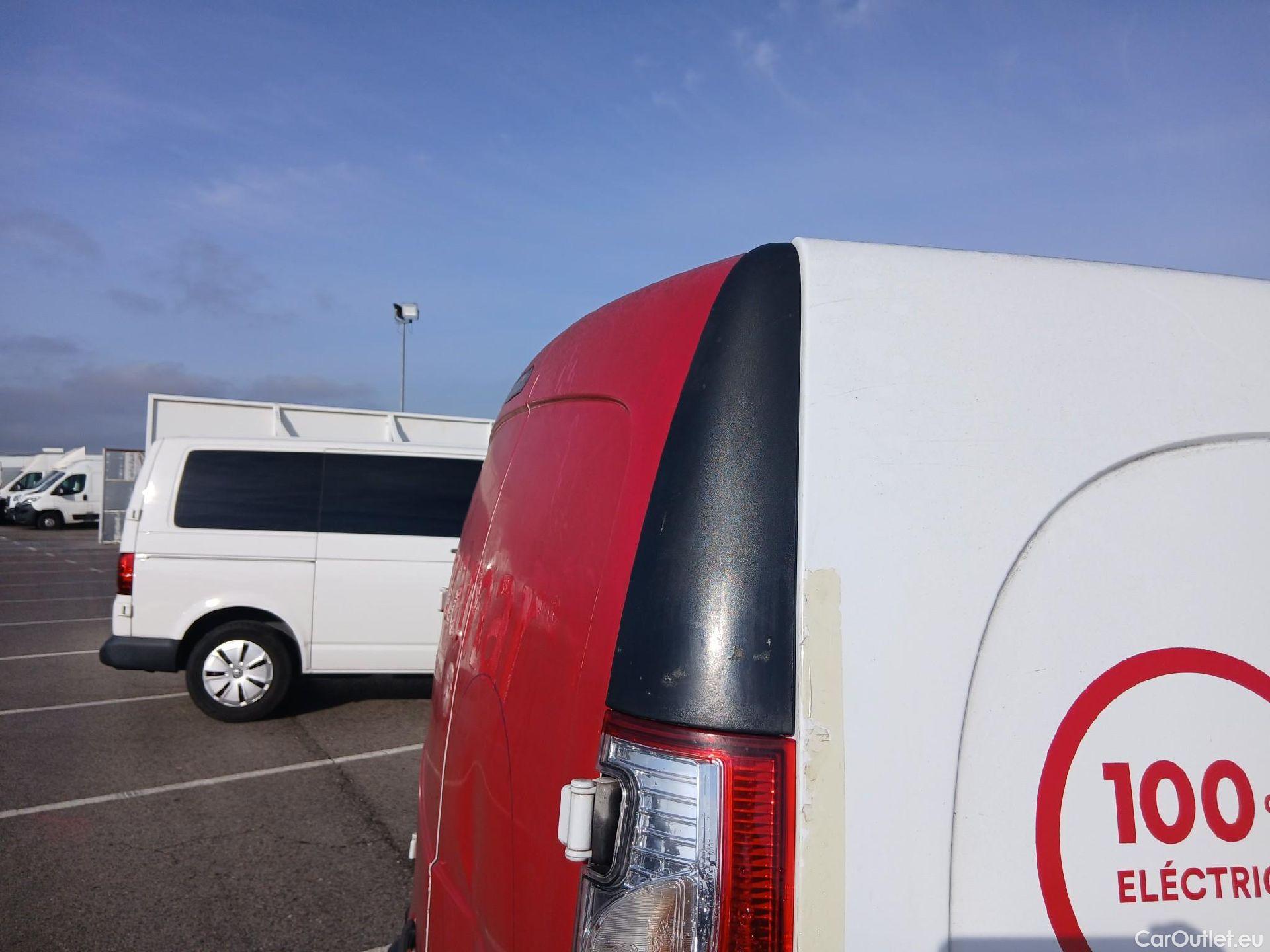  Renault  Kangoo RENAULT  Furgón/2013/3P/furgón derivado de turismo Profesional dCi 66kW (90CV) Euro 6 #33