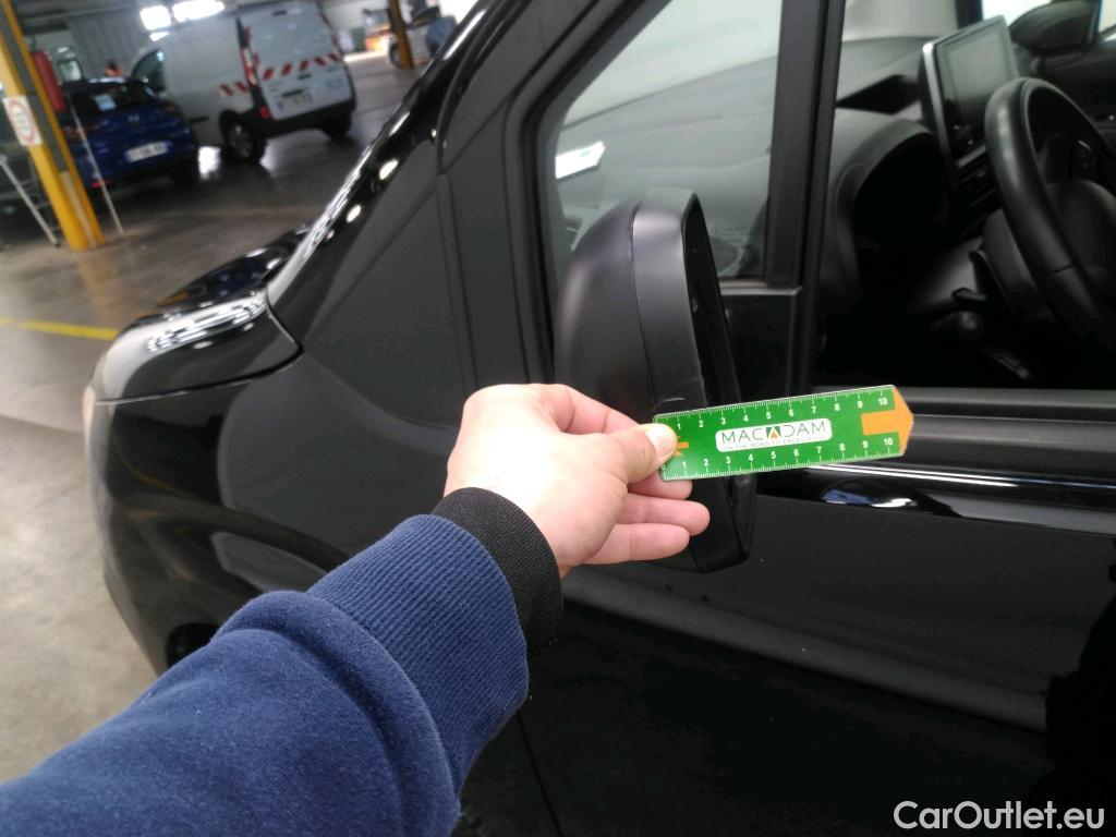  Citroen  Berlingo  Fourgon Club M 1000 1.5 BlueHDi 130CV BVA8 E6dT #12