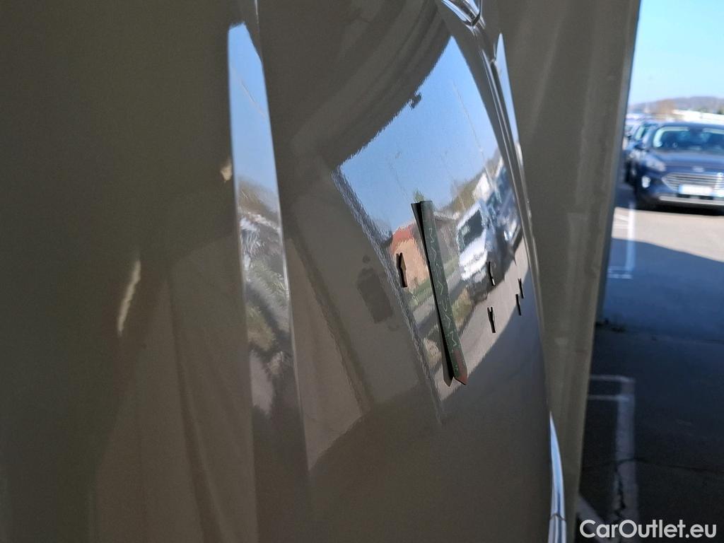  Citroen  Berlingo CITROEN  Van / 2018 / 4P / Fourgonnette Taille M 650kg BlueHDi 100 S&S BVM #11