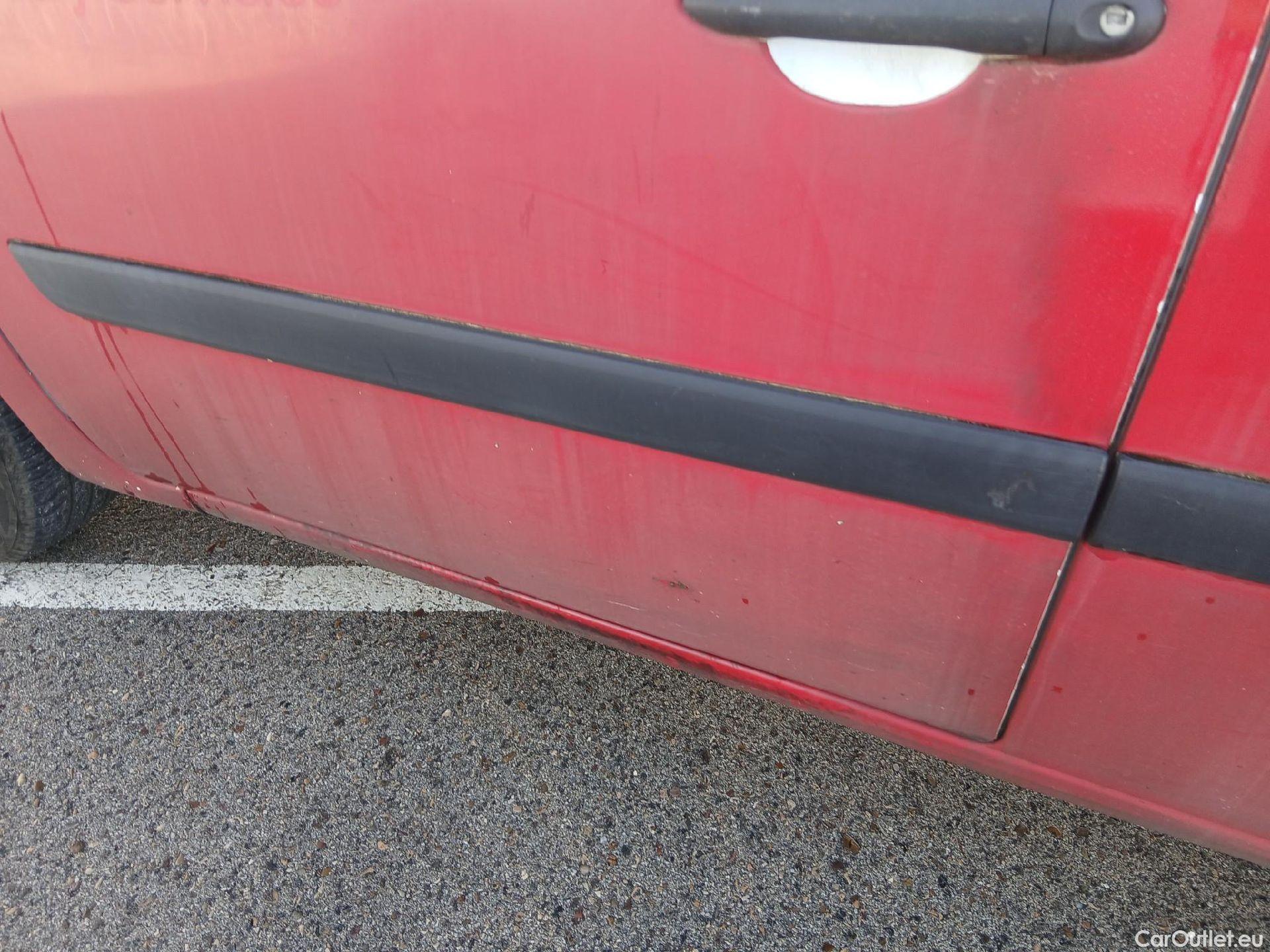  Renault  Kangoo RENAULT  Furgón/2013/3P/furgón derivado de turismo Profesional dCi 66kW (90CV) Euro 6 #20