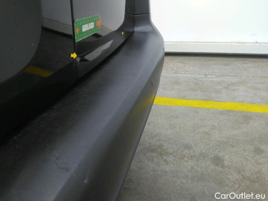  Citroen  Berlingo  Fourgon Club M 1000 1.5 BlueHDi 130CV BVA8 E6dT #8