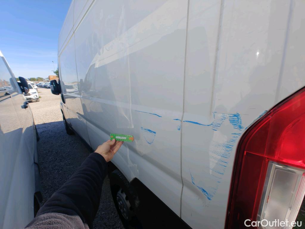  Opel  Movano OPEL  / 2021 / 4P / furgón Q4 Furgón Base L2H2 3.5T 2.2 BHDi 103kW #10