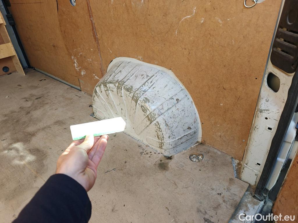  Opel  Movano OPEL  / 2021 / 4P / furgón Q4 Furgón Base L2H2 3.5T 2.2 BHDi 103kW #30