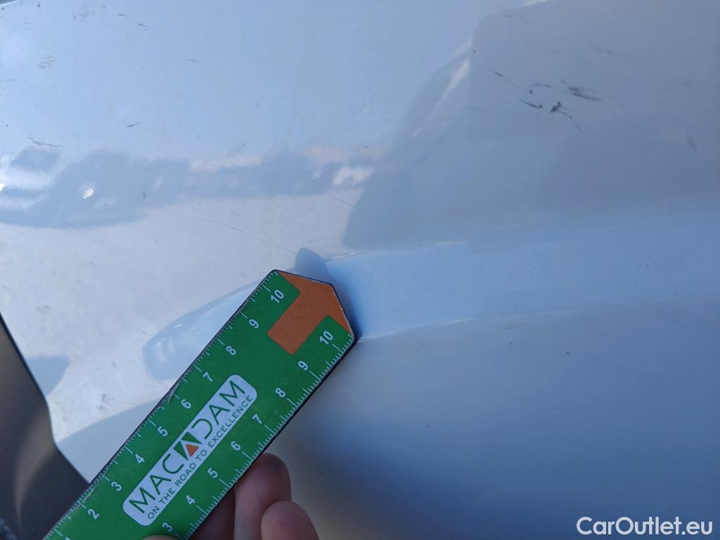  Opel  Movano OPEL  / 2021 / 4P / furgón Q4 Furgón Base L2H2 3.5T 2.2 BHDi 103kW #104