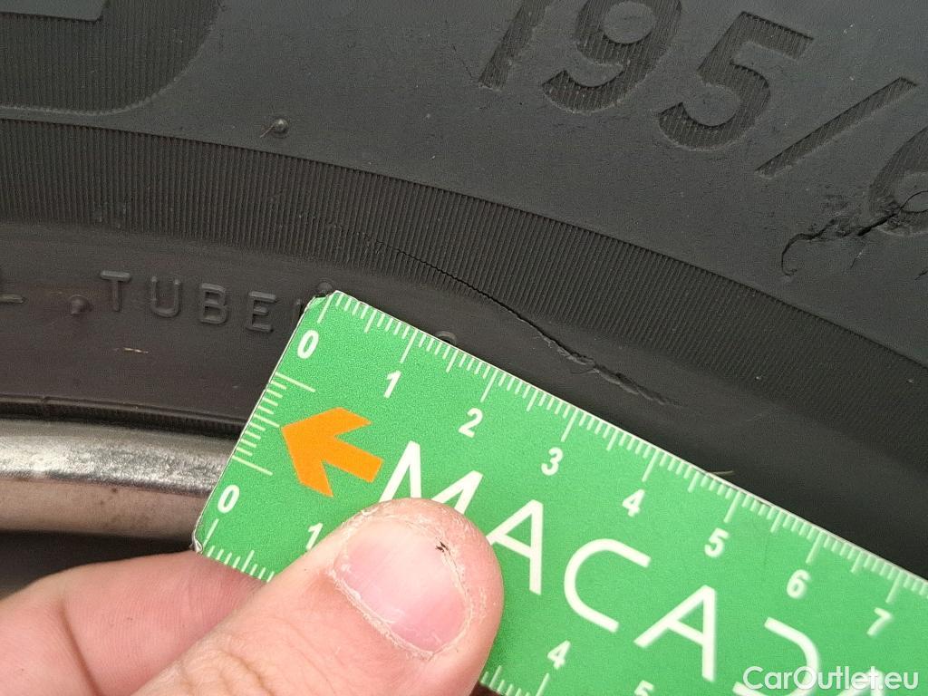  Citroen  Berlingo CITROEN  Van / 2018 / 4P / Fourgonnette Taille M 650kg BlueHDi 100 S&S BVM #15