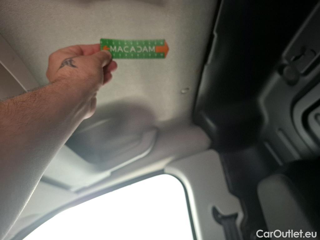  Citroen  Berlingo CITROEN  Van / 2018 / 4P / Fourgonnette Taille M 650kg BlueHDi 100 S&S BVM #21