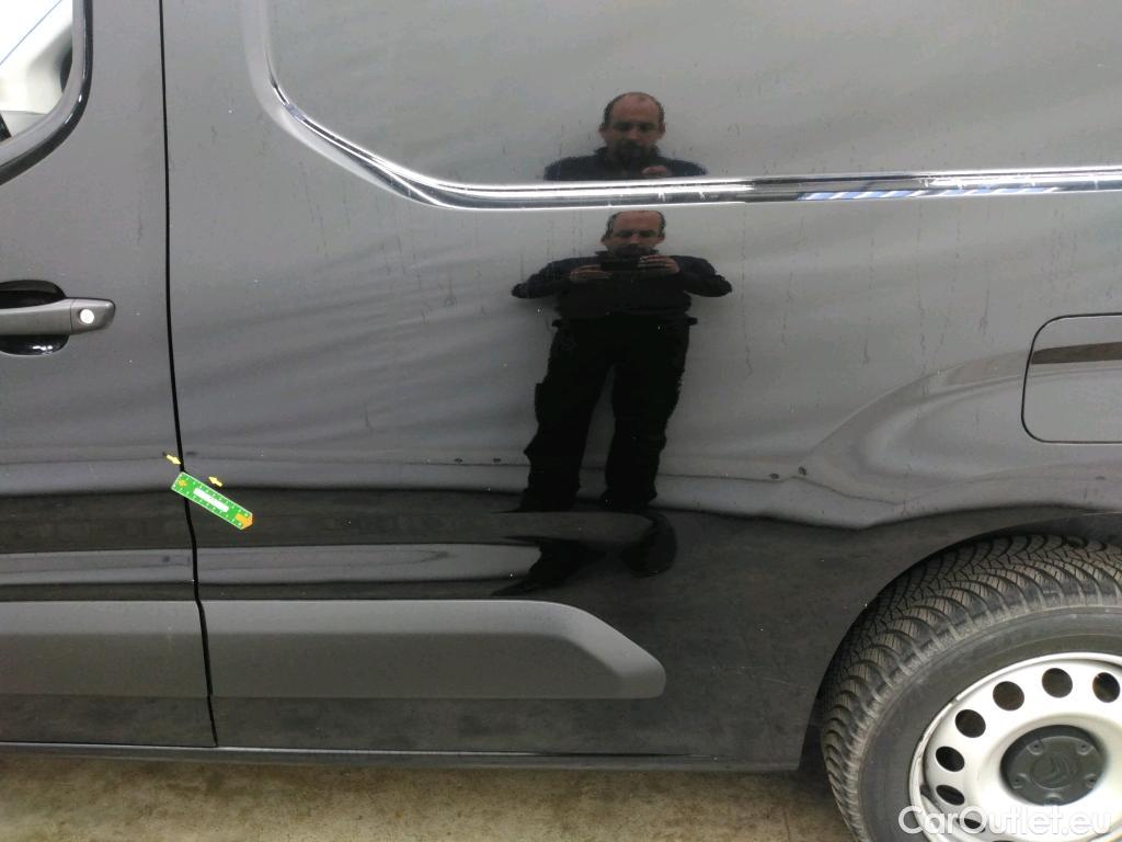  Citroen  Berlingo  Fourgon Club M 1000 1.5 BlueHDi 130CV BVA8 E6dT #17