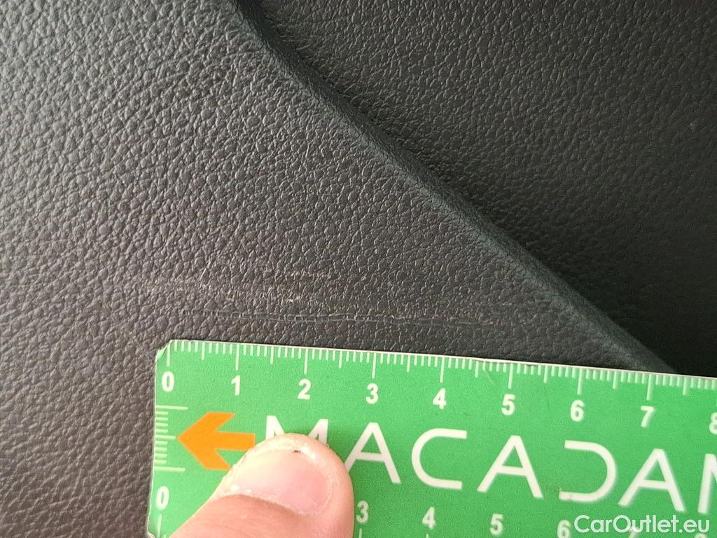  Citroen  Berlingo CITROEN  Van / 2018 / 4P / Fourgonnette Taille M 650kg BlueHDi 100 S&S BVM #20