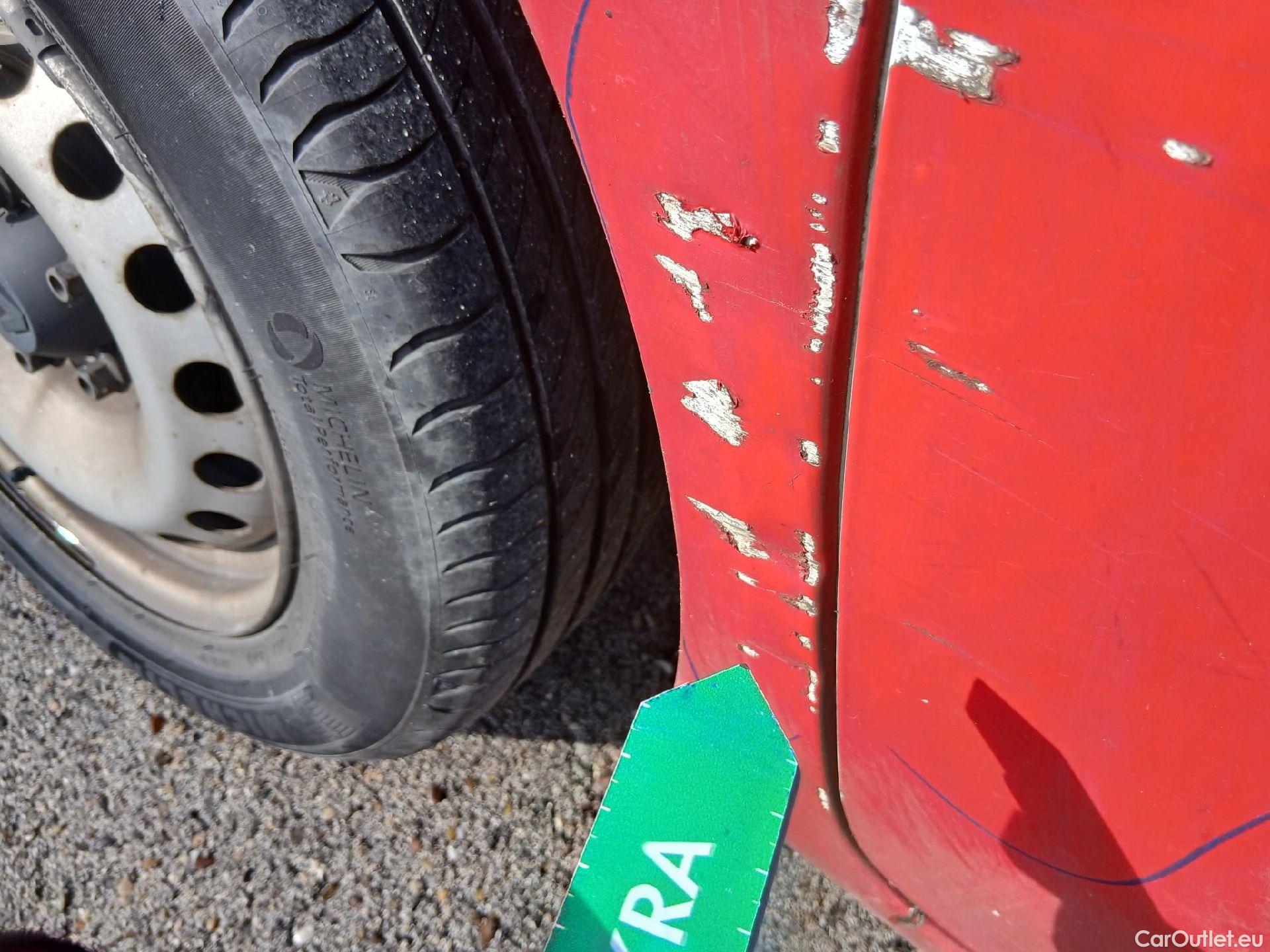  Renault  Kangoo RENAULT  Furgón/2013/3P/furgón derivado de turismo Profesional dCi 66kW (90CV) Euro 6 #38